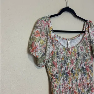 Anthropologie Aurelia Floral Smocked Top Size Medium Petite‎ thumbnail 3