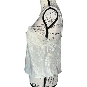 Victoria’s Secret‎ lace silky camisole medium thumbnail 5