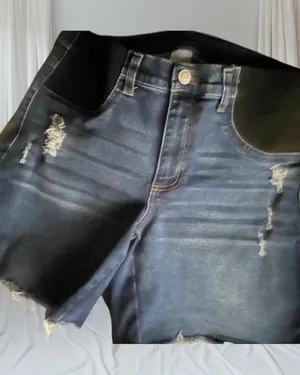 Maternity Shorts Time&True with zipper Size 12-14. Distressed Comfortable EUC thumbnail 1