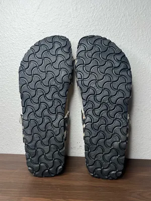 Birkenstock Birkis Tahiti Zebra Stripe Rhomb Glitter Two Strap Sandals Size 7 thumbnail 9