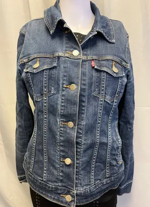 Levi's Women's Blue Denim/Jean Jacket Size M SKU 5629 thumbnail 1