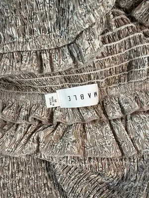 Mable Esme Smocking Detailed MIDI Dress Size Medium thumbnail 2