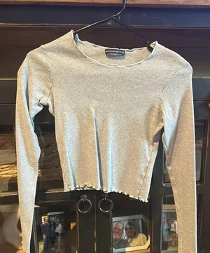 Brandy Melville Top thumbnail 1
