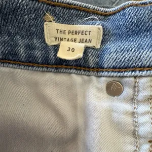 Madewell‎ the Perfect Vintage Jeans Women 30 Blue High Rise Distressed Knee thumbnail 5