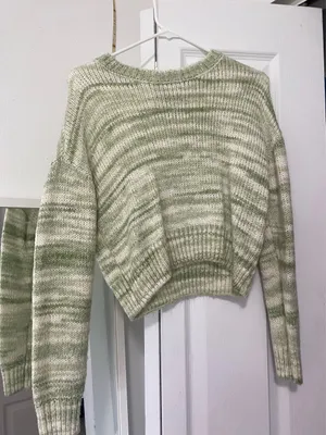 Green Kendall + Kylie Sweater Cropped thumbnail 1