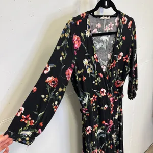 Lovestitch Hi-Low Wrap Maxi Dress High Low Ruffle Floral‎ Black Red Medium thumbnail 6