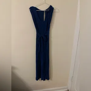 Anthropologie Maeve Blue Sonata pleated jumpsuit thumbnail 4