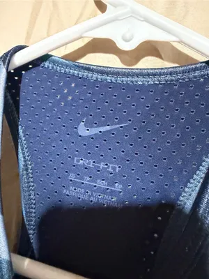 Nike sports bra thumbnail 2