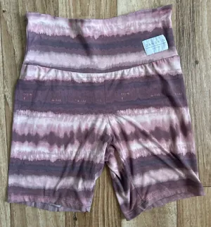 Danskin Lounge purple and pink tie-dye shorts women’s size small thumbnail 1