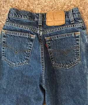 Vintage High Waisted mom Jeans thumbnail 4