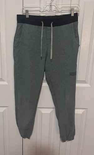 Vuori Laguna Jogger Heathered Grey Medium thumbnail 1