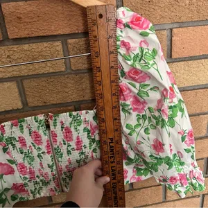 Hill House The Isabella Top Puff Sleeve Tie Front Cropped Pink Roses Size XL thumbnail 9