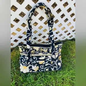 Vera Bradley purse🖤💛🤍 thumbnail 2