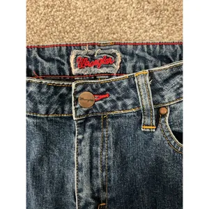 Wrangler Women's Cowboy Cut Classic Western Style Jeans, 5/6x32 thumbnail 4