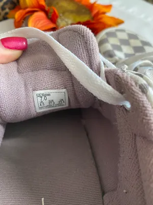 Vans Grey/White Checkered Low Top Sneakers | 7 | thumbnail 8