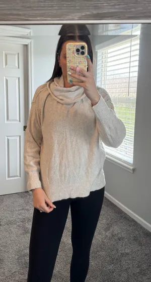 American eagle sweater thumbnail 1