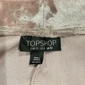 Topshop Dusty Pink Crushed Velvet Skater Skirt Women’s 6 thumbnail 4