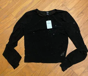 Black Top thumbnail 1