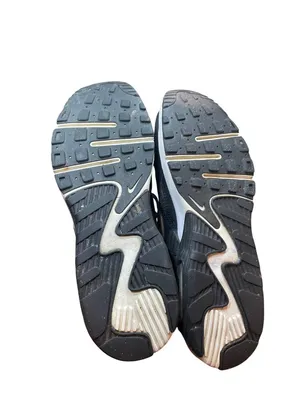 Nike Air Max Excee womans black gold leather low top sneakers sz 9.6 SKU 10-391 thumbnail 5