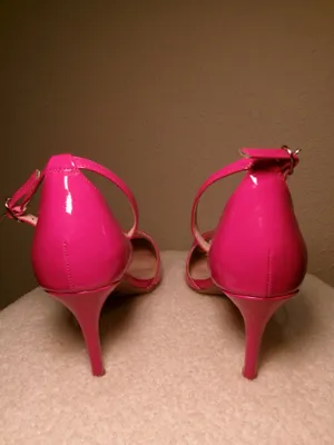 Chinese Laundry Hot Pink Patent Leather Pointed Ankle-Strap Heels thumbnail 3