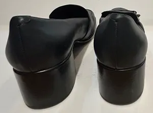 A2 Aerosoles Two Knows Leather Slide On 2” Heel Loafer/Pumps Size 9B thumbnail 6