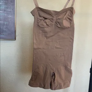 NWOT‎ SKIMS Strapless Sculpting Mid Thigh Bodysuit size 4X Sienna thumbnail 5