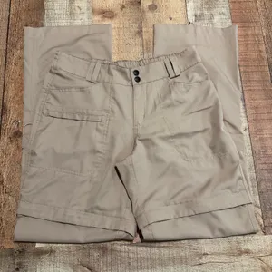 Magellan Women's Khaki Convertible Shorts Pants Sz M Outdoors Hiking Lightweight thumbnail 3