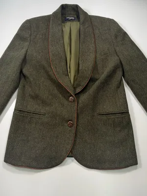 Country Shop 100% Wool Olive Tweed Blazer with Brown Contrast Trim - Women thumbnail 2