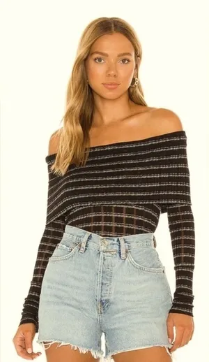 Free People Snowbunny Girlfriend off the shoulder top size med stretchy fabric thumbnail 1