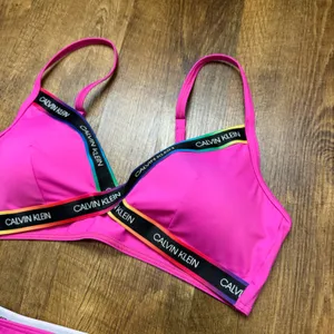 Calvin Klein Pink Branded Strappy Bikini Set Sz L/XL thumbnail 5