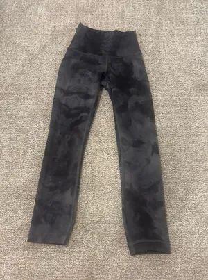 Diamond Lululemon Dye Leggings thumbnail 1