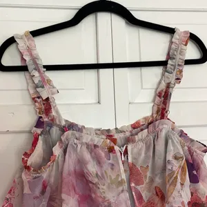 Storia ruffled tiered chiffon floral dress size m thumbnail 7