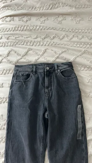 american eagle jeans thumbnail 4
