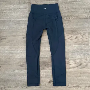 Lululemon All The Right Places Crop II 23" Leggings 4 Midnight Navy Luxtreme thumbnail 4
