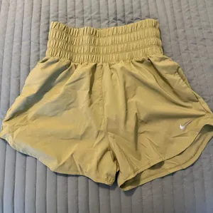 Nike Shorts Dri-Fit thumbnail 1