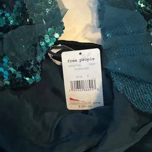 Free People green sequin siren ruffle party dress size 8‎ holiday wedding guest thumbnail 6