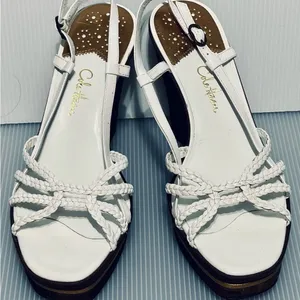 COLE HAAN SZ 8 White patent leather woven Wedge Sandals Slingback Cork Gold thumbnail 1