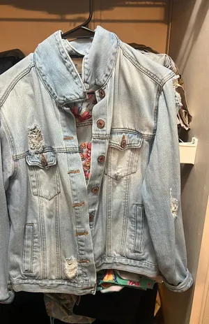 Jean Jacket Forever 21 Distressed Denim thumbnail 1