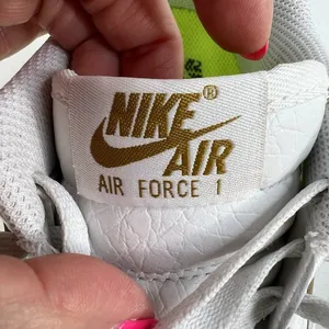 NIKE Size 9.5 Air Force 1 '07 NN Next Nature DV3808-101 Bronzine White Leather‎ thumbnail 7