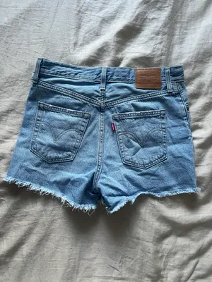 Levi's Ribcage Shorts thumbnail 2