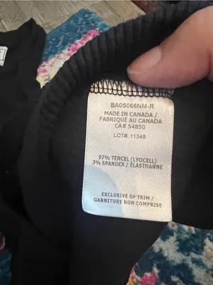 Wesley large black tank top thumbnail 5