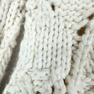 The Limited Vintage Y2K Crochet Knit Sweater Cardigan Size Small Chunky Cream thumbnail 4