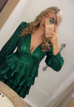 The Clothing Exchange Green Long Sleeve Dress thumbnail 1