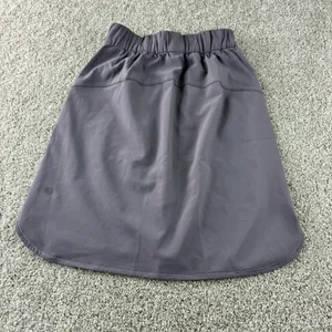 Lululemon On The‎ Fly Skirt Size 2 Gray Activewear Tennis Drawstring Athleisure thumbnail 6