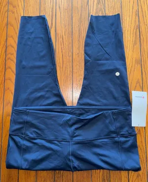 Lululemon Fast & Free With Pockets High Rise 25” True Navy Size 18 NWT thumbnail 1