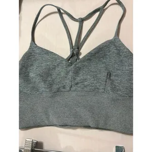 euc ALO Yoga bra leggings set seagrass green heather xs top small pants thumbnail 2