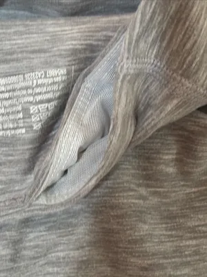 Victoria’s Secret Heather Gray Crop Leggings thumbnail 6