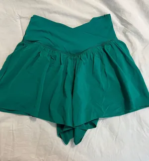 Aerie green cross waist shorts thumbnail 1