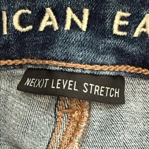 American Eagle Outfitters Size 0 Super Hi-Rise Flare Dark Blue Stretchy Jeans thumbnail 8