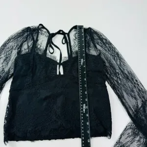 Thirty Thirty Long‎ Sleeve Delicate Lace Top Size Medium thumbnail 6